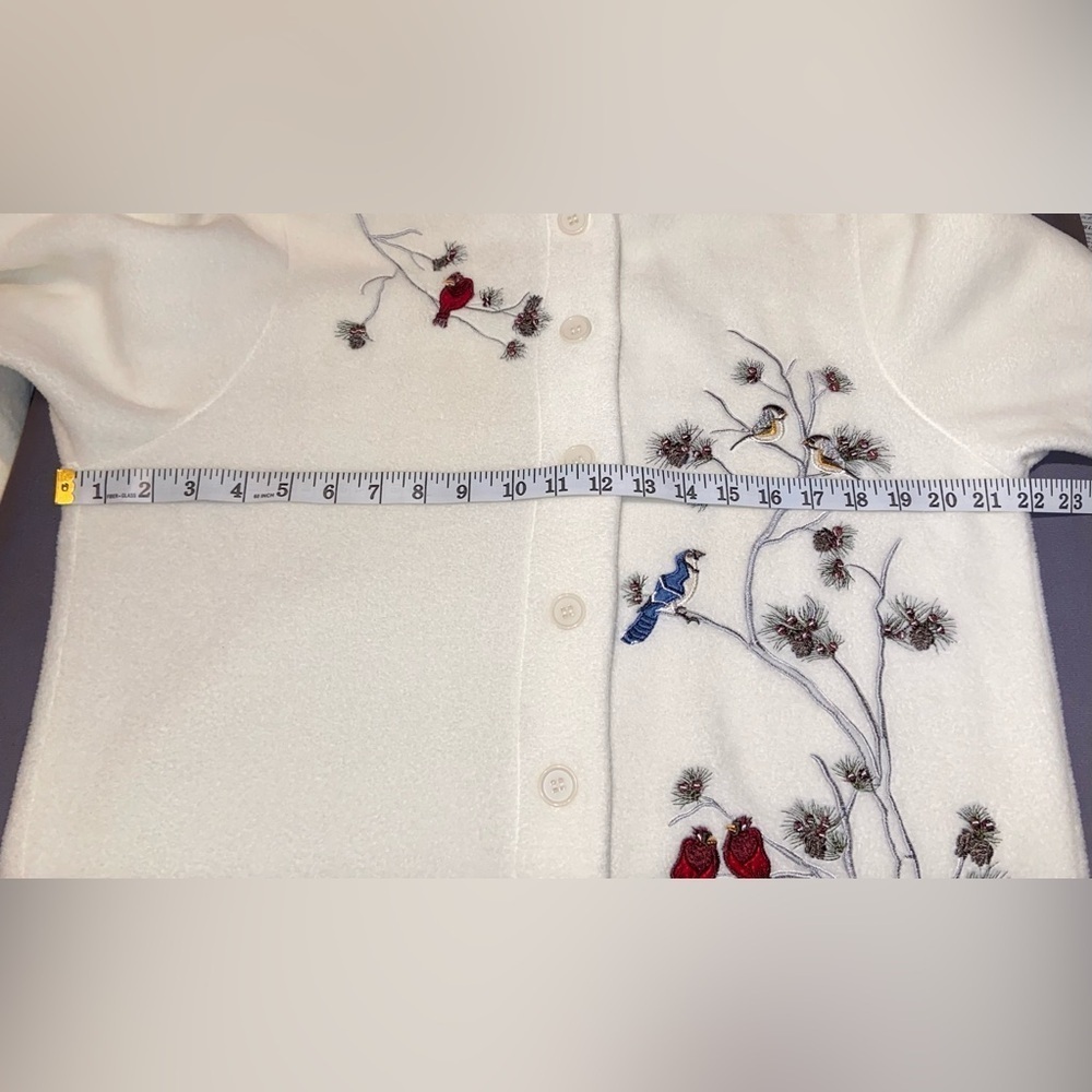 CLASSIC EDITIONS cream Fleece birds embroidery Vintage Cardigan sz medium - Picture 7 of 9